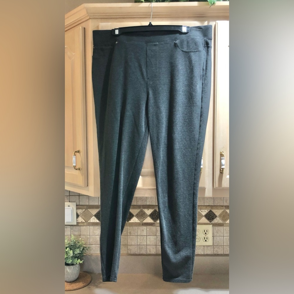 Seven7 Gray Stretch Pants Sz. XXL